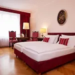Hotel Royal