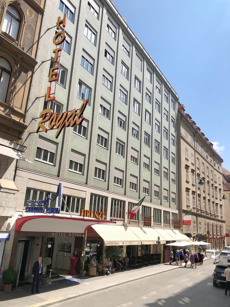 Royal 4* Wien