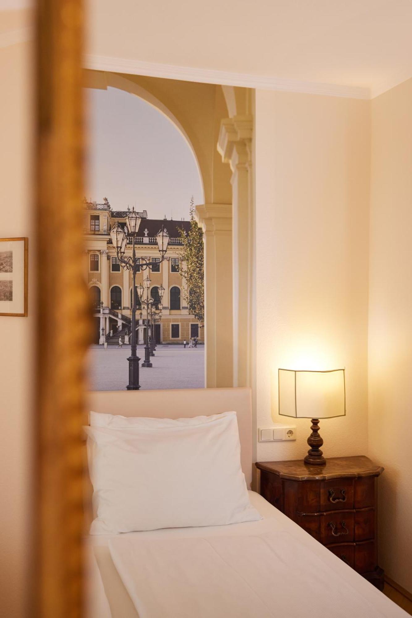 Hotel Royal 4*